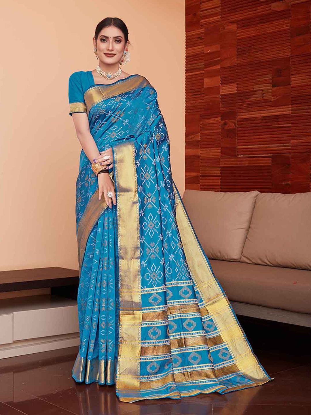 

JUST FASHION Bandhani Zari Saree, Blue