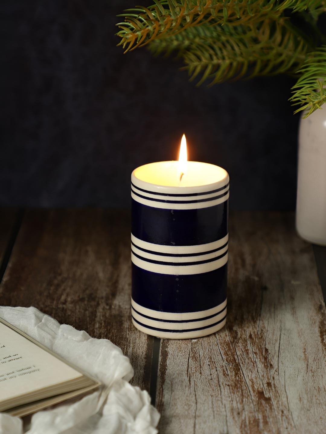 

VarEesha Indigo Blue & Black Printed Ceramic Diya Candle