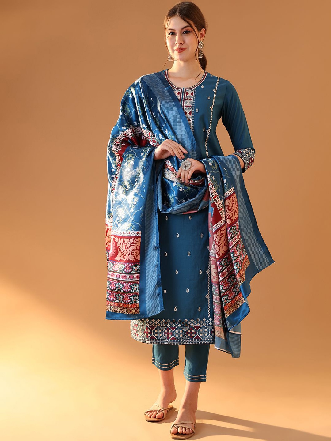 

Tulsattva Geometric Embroidered Regular Chanderi Cotton Kurta With Trouser With Dupatta, Teal