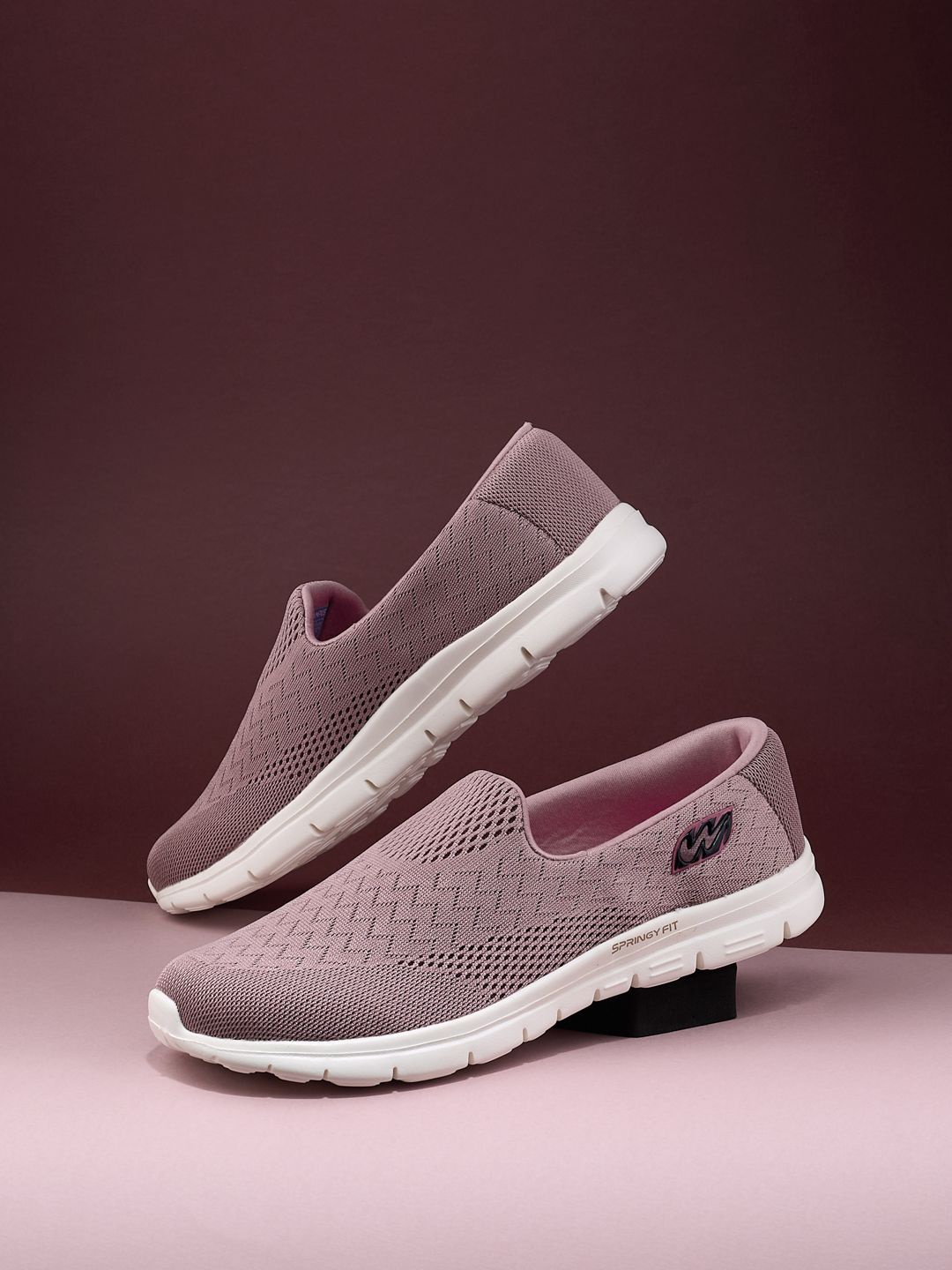 

Campus CROWN NEW Women Slip-On Walking Shoe, Mauve