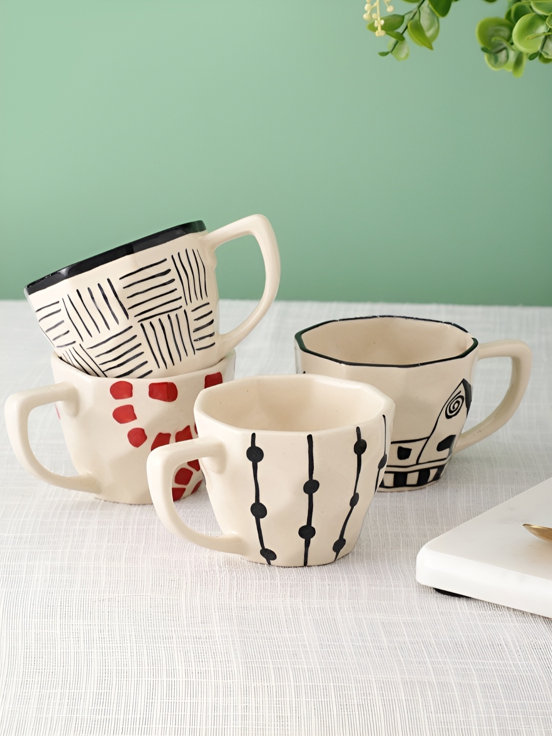 

VarEesha Off White & Black 4 Pieces Printed Ceramic Glossy Cups and Mugs