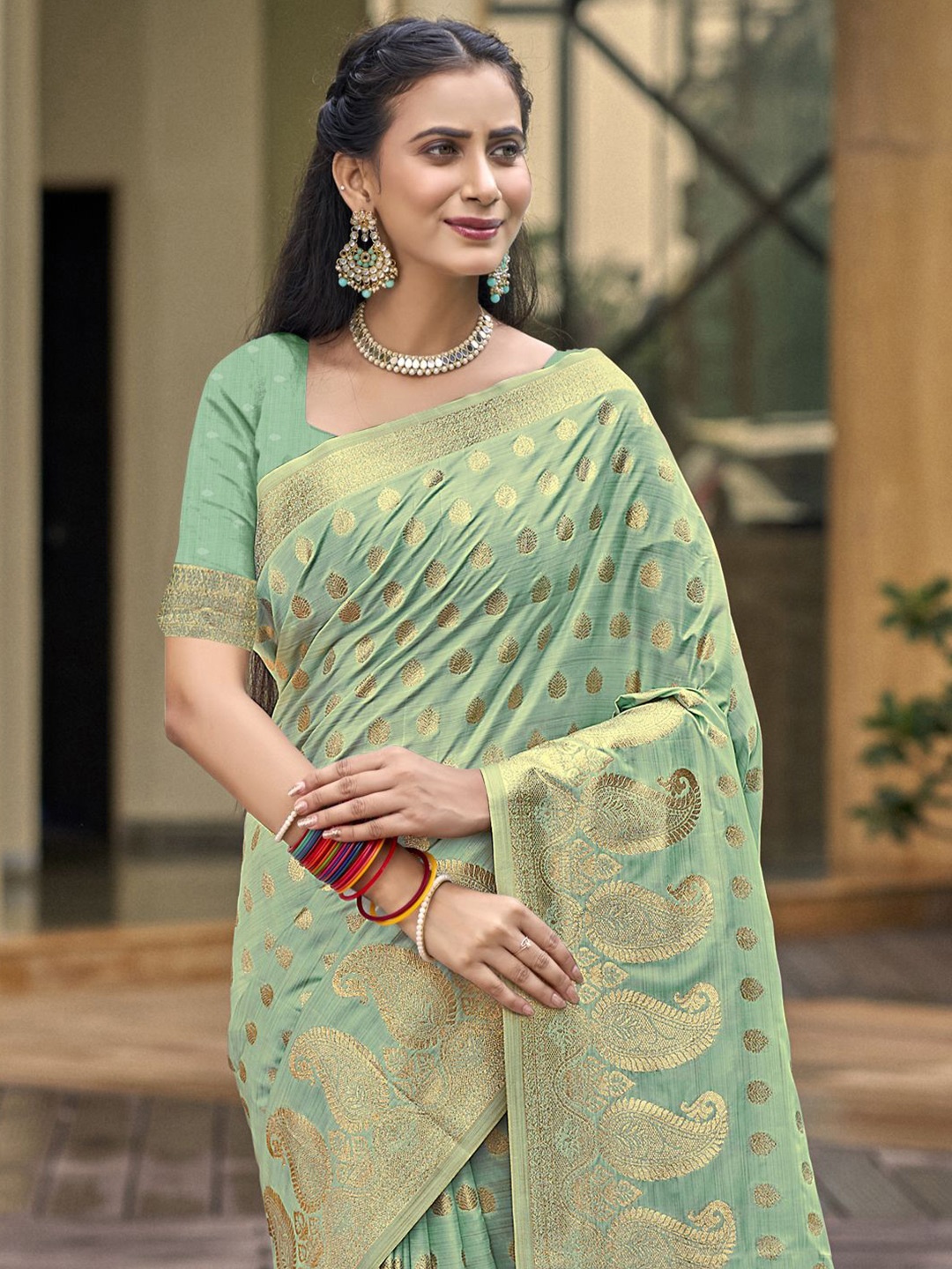 

Ishin Woven Design Zari Silk Blend Saree, Turquoise blue