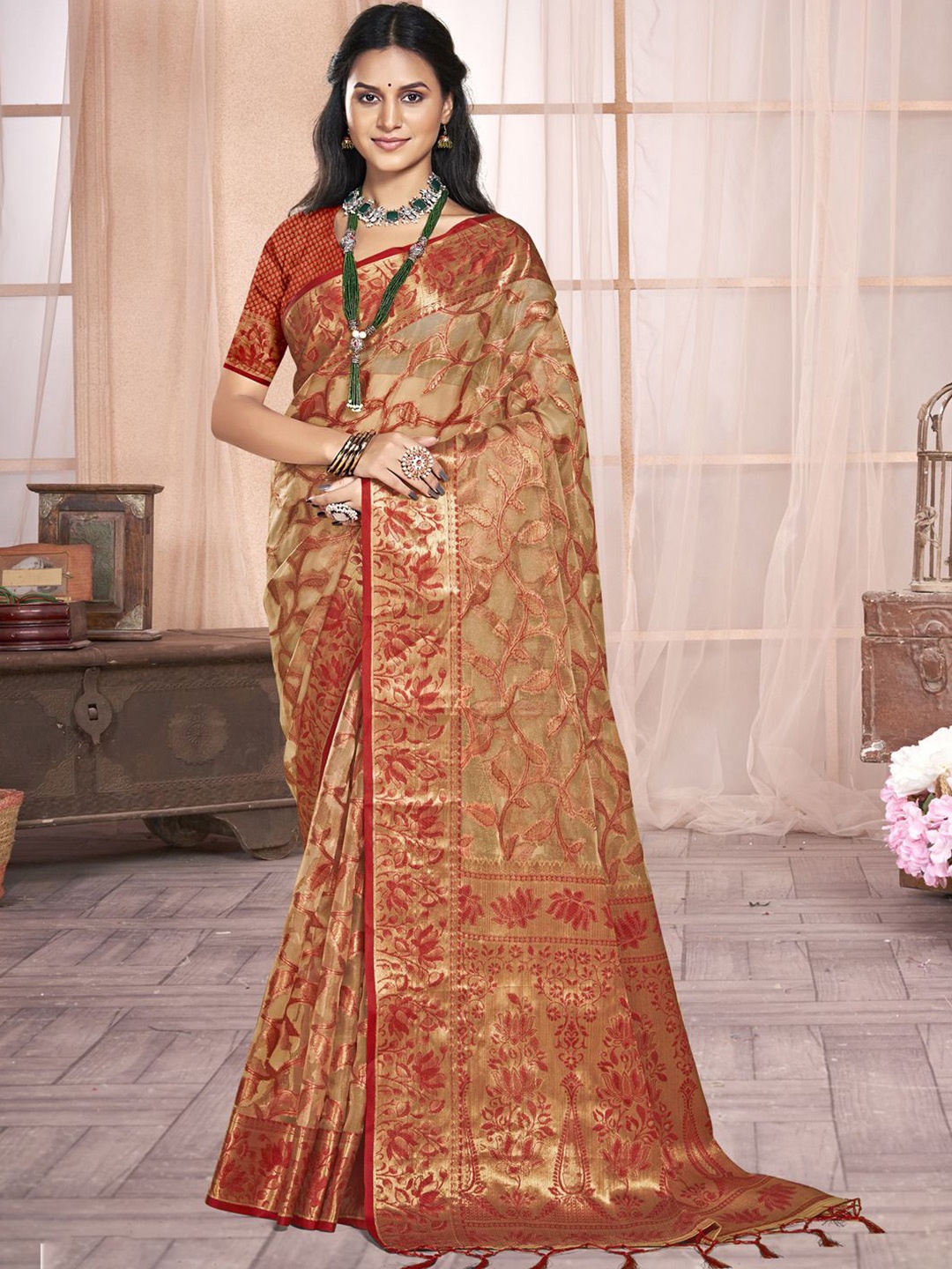 

Ishin Woven Design Zari Organza Saree, Beige