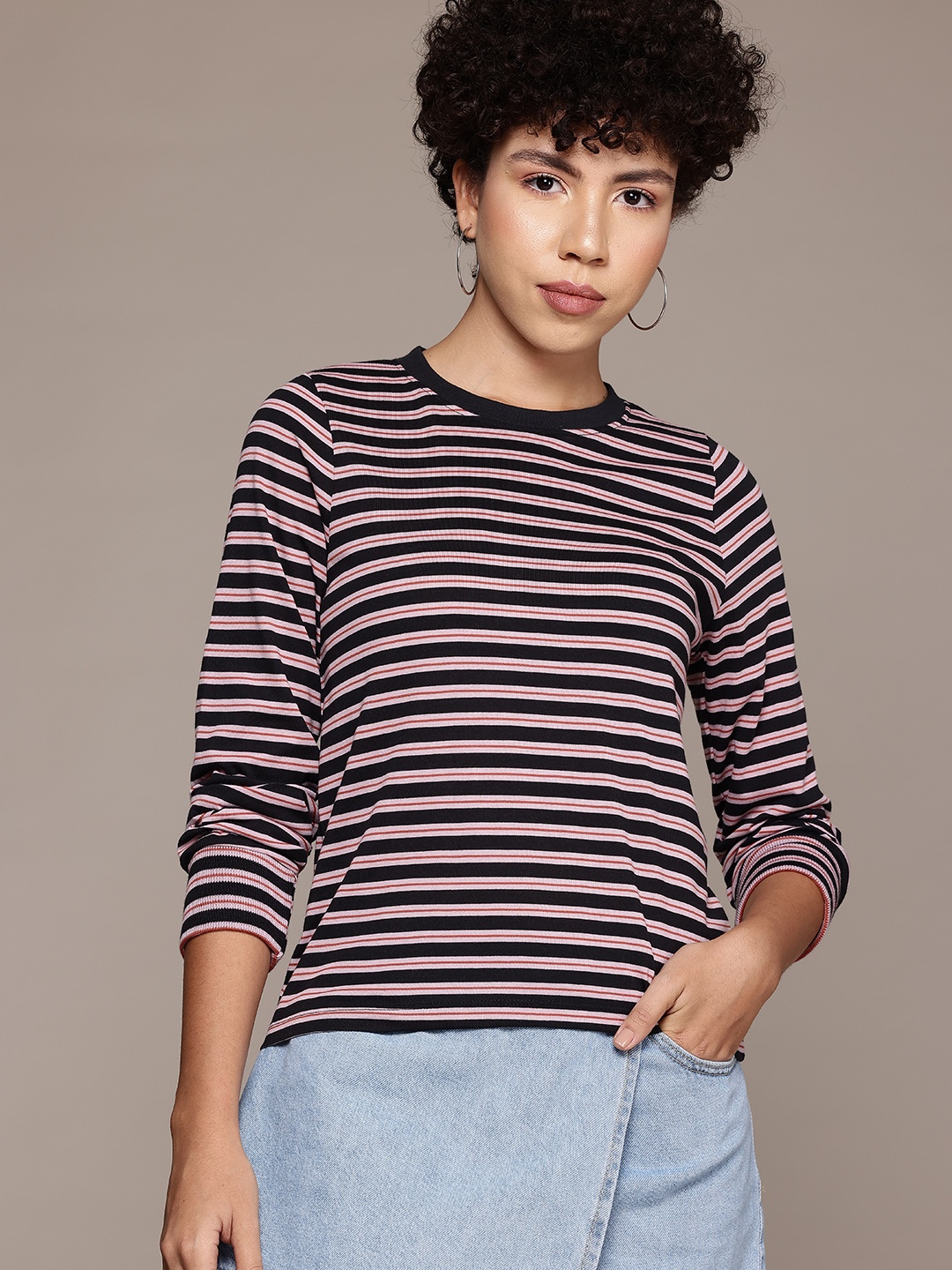 

The Roadster Lifestyle Co. Striped Regular Fir T-shirt, Pink