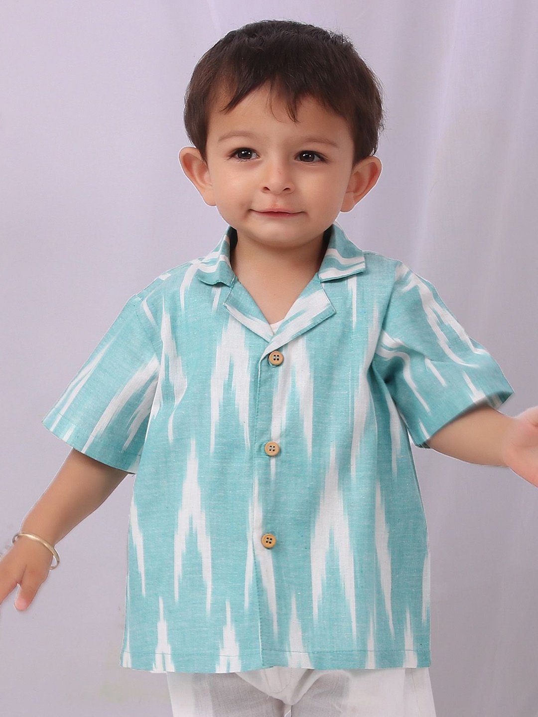 

TJORI Boys Cuban Collar Abstract Printed Cotton Casual Shirt, Blue