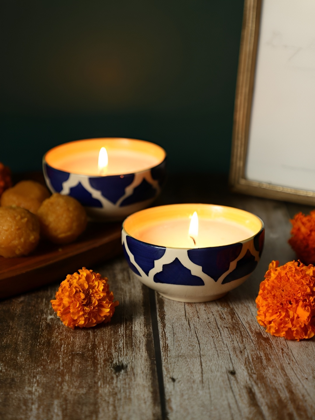 

VarEesha Blue & White 2 Pieces Printed Scented Ceramic Diya Candle