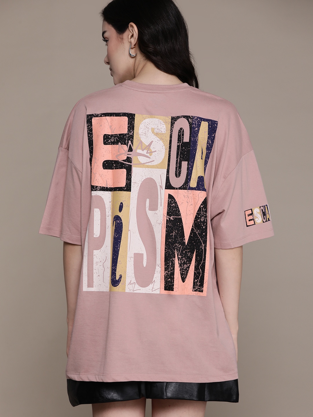 

The Roadster Lifestyle Co. Typography Printed Drop-Shoulder Sleeves Oversized T-shirt, Rose