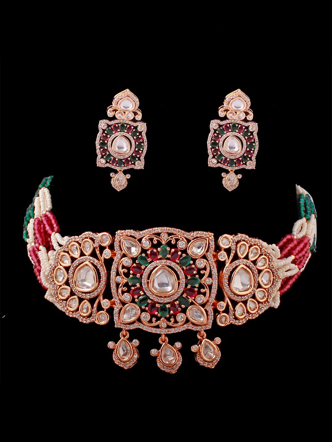 

Mirana Gold-Plated Kundan Stone Studded Jewellery Set