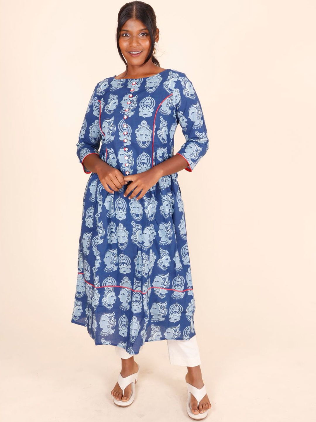 

Avishya Ethnic Motifs Printed Cotton A-Line Kurta, Blue