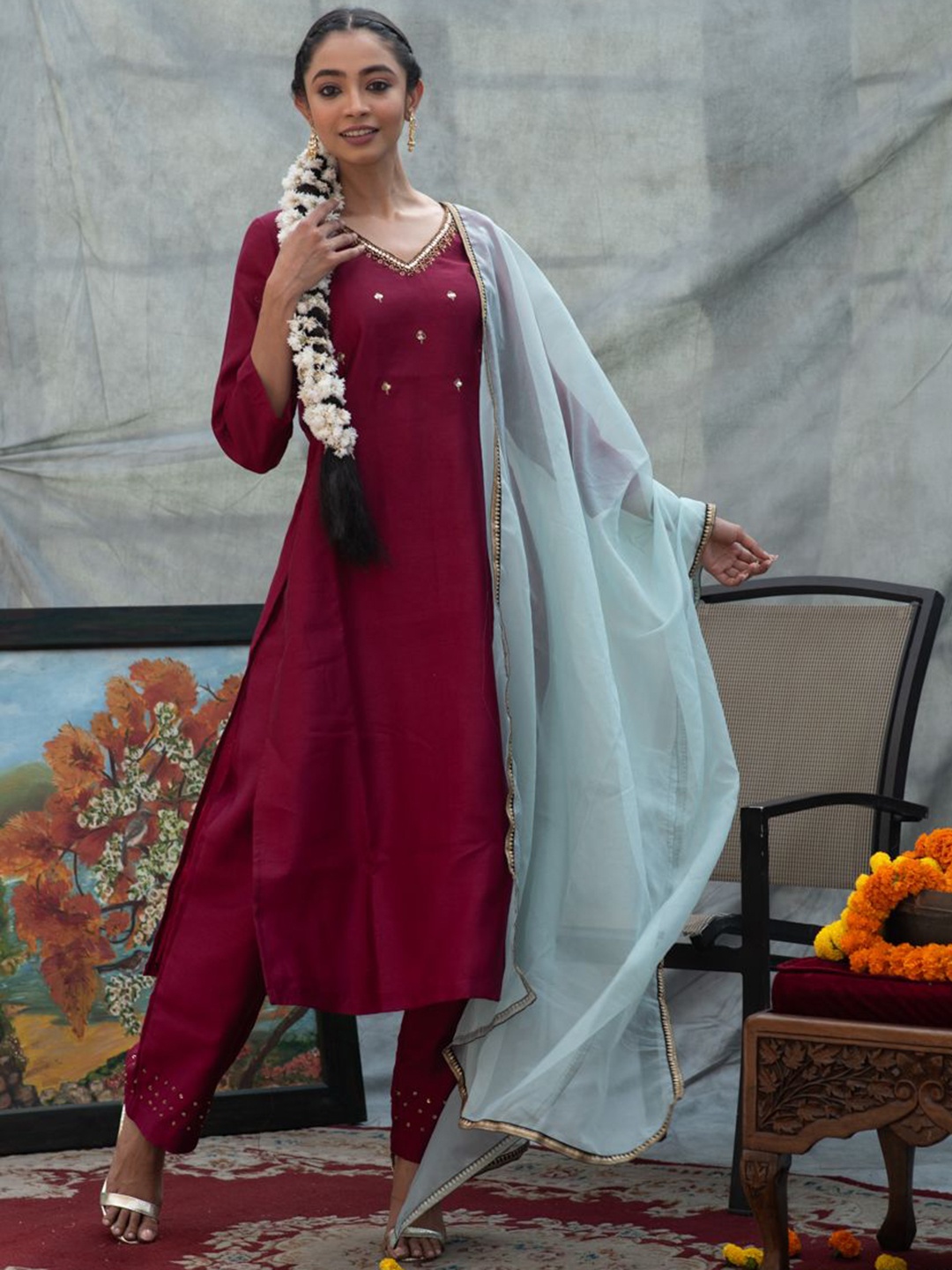 

KYETH Geometric Embroidered Straight Kurta With Trousers & Dupatta, Maroon