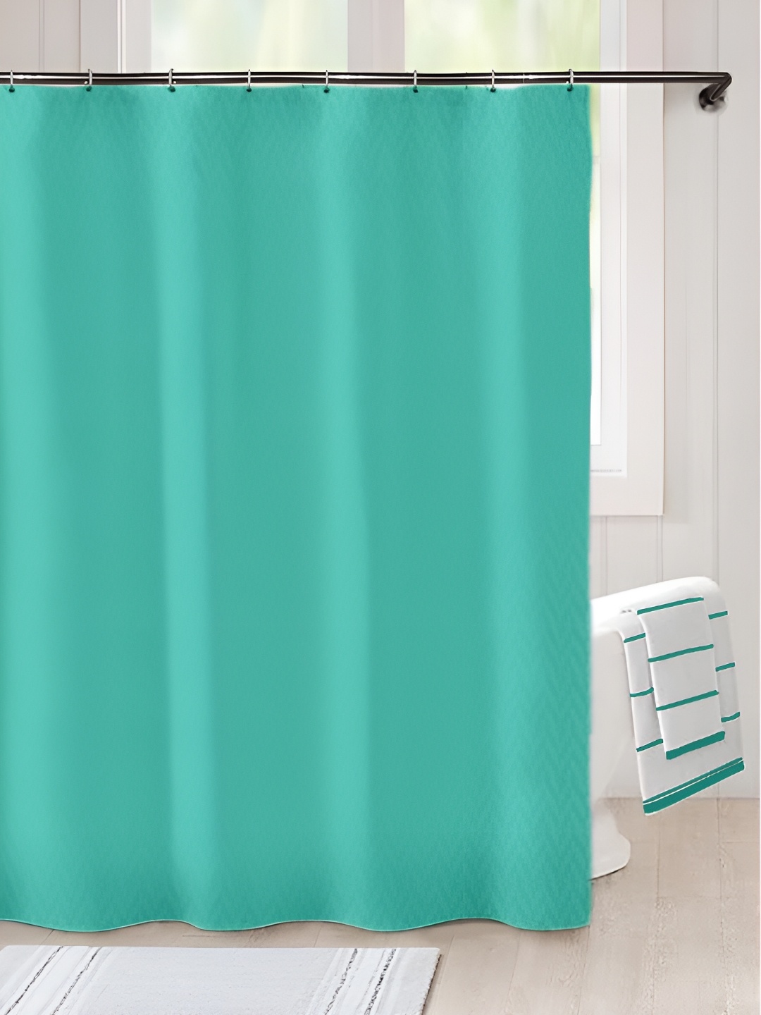 

Lushomes Green Zig Zag Patterned Shower Curtains