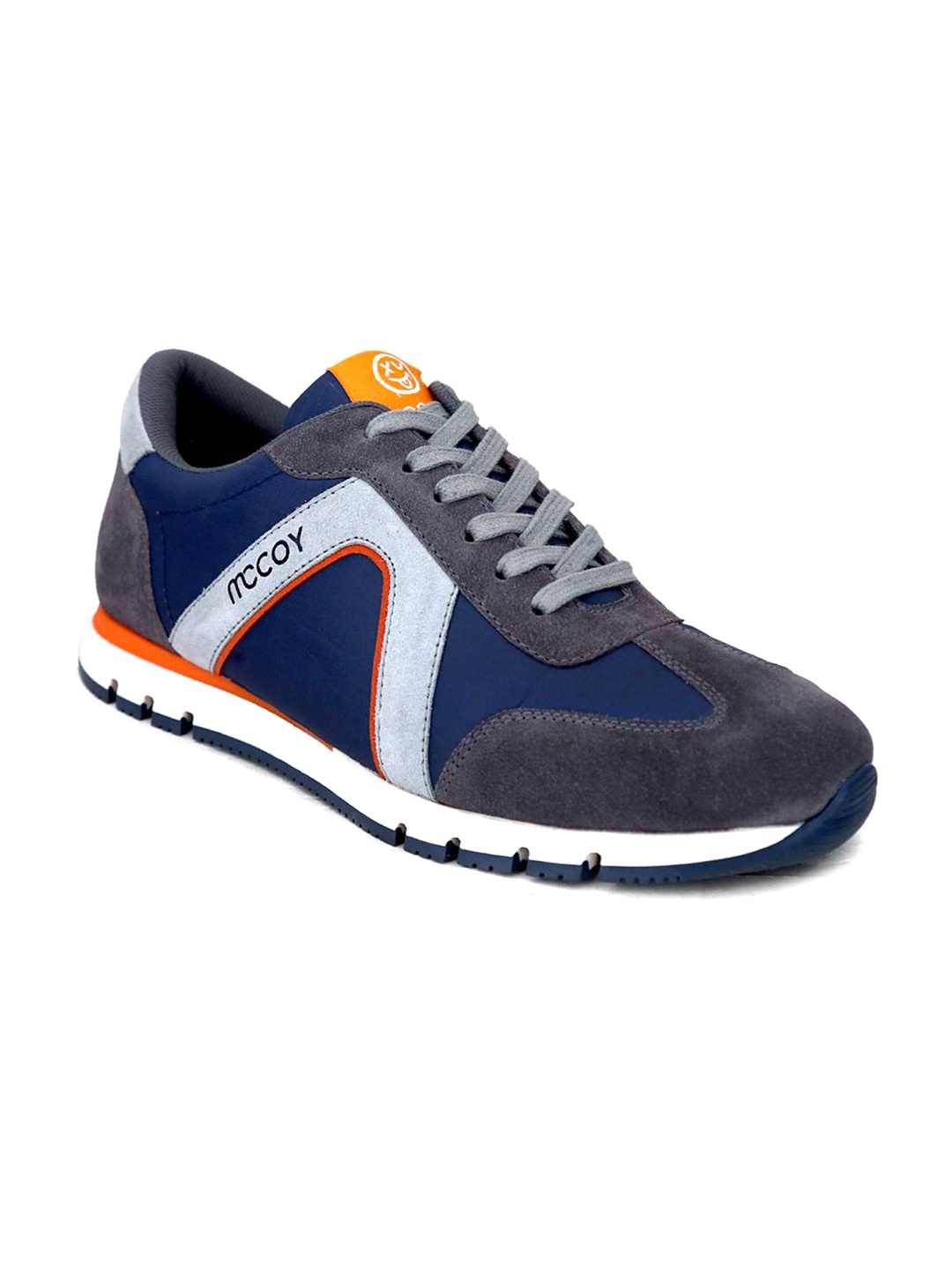 

mccoy Men Colourblocked Leather Sneakers, Navy blue