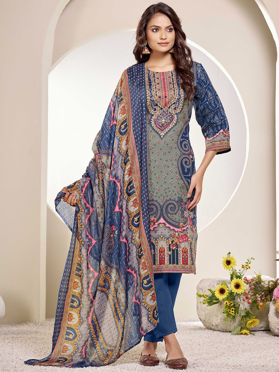 

Anouk Floral Printed Regular Pure Cotton Straight Kurta with Trousers & Dupatta, Blue
