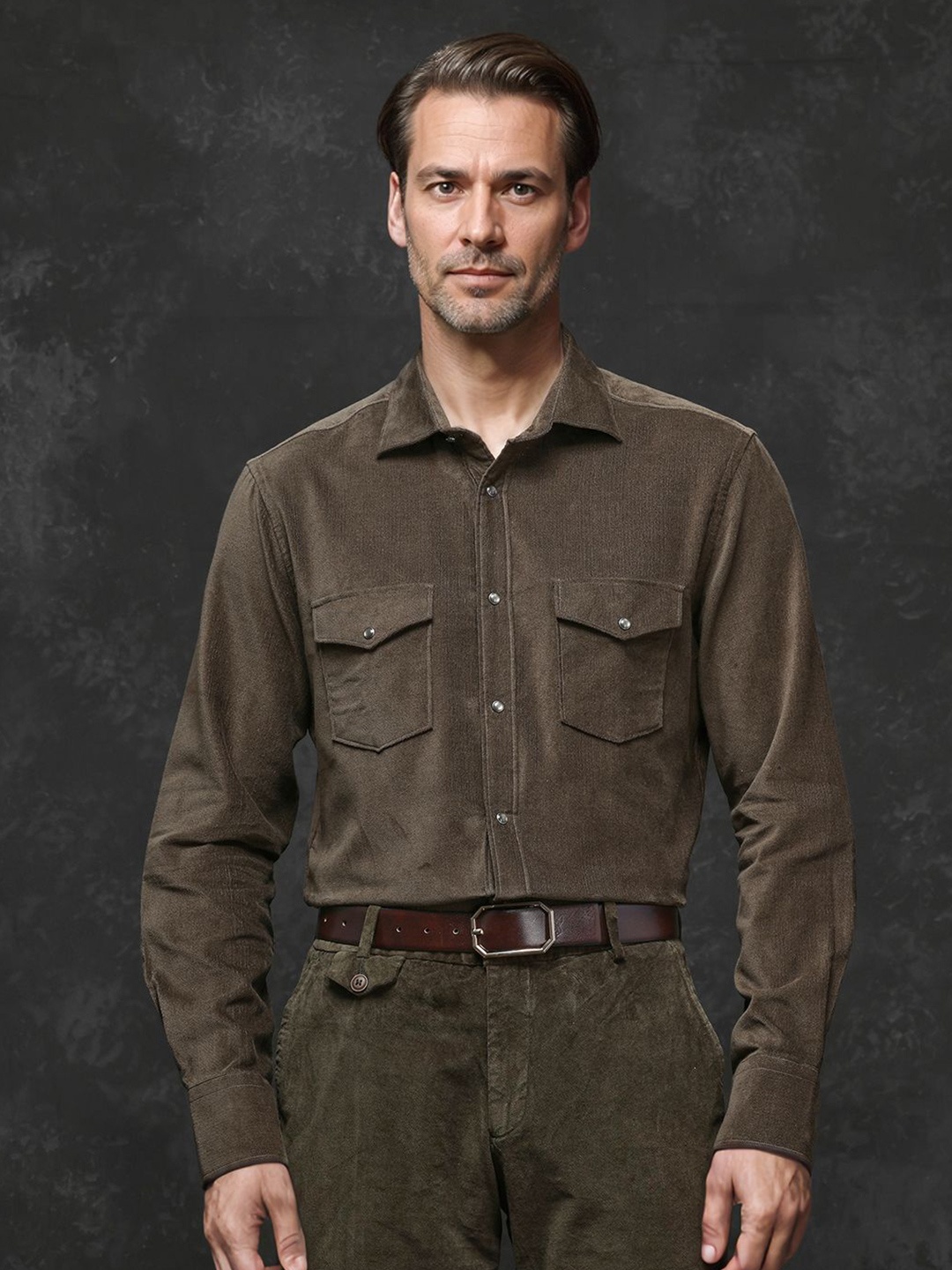 

RARE RABBIT Men Comfort Spread Collar Solid Cotton Casual Shirt, Brown