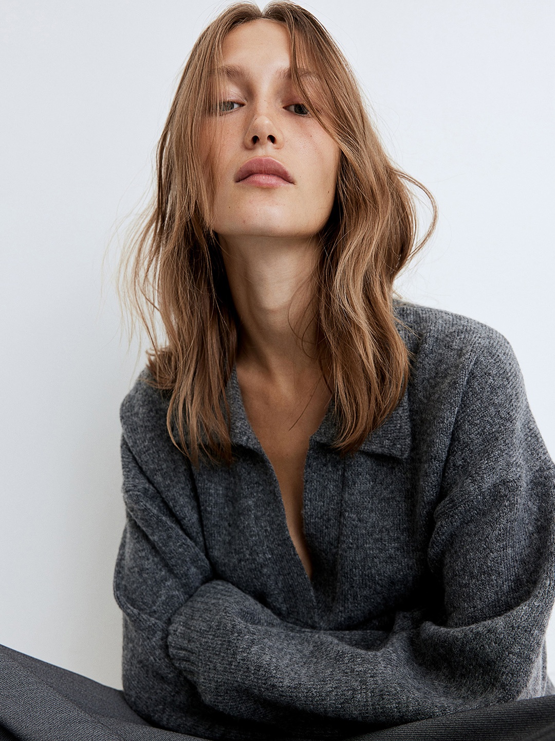

H&M Women Fine-Knit Collared Jumper, Grey