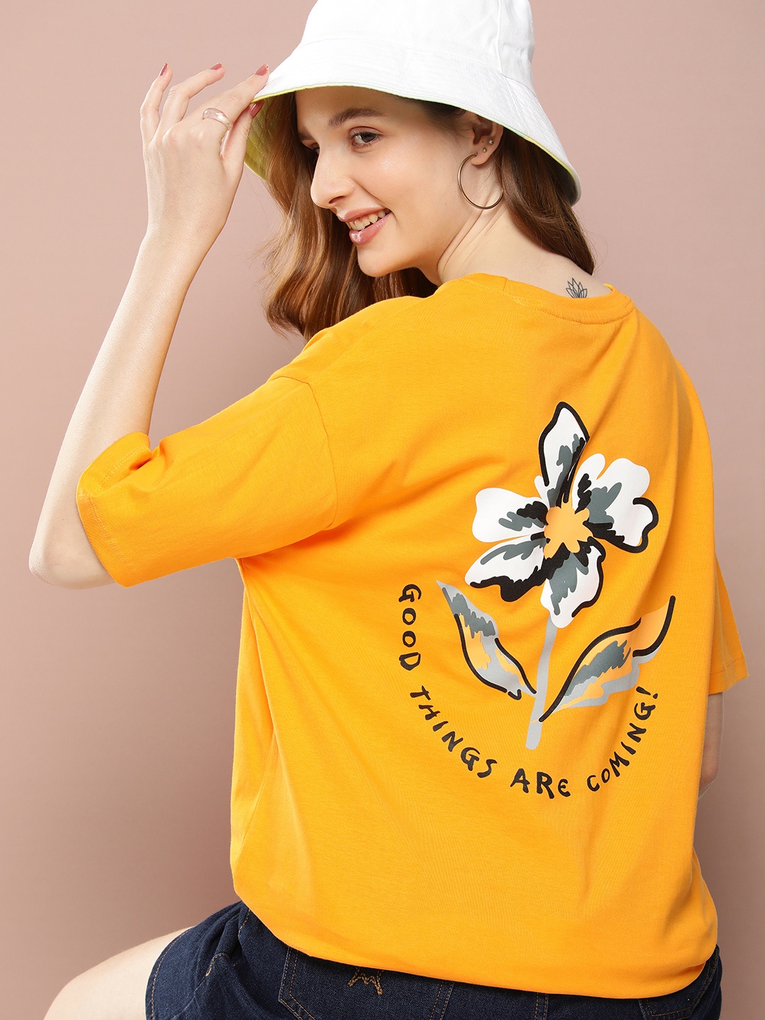 

Harvard Graphic Printed Drop-Shoulder Sleeves Pure Cotton T-shirt, Yellow