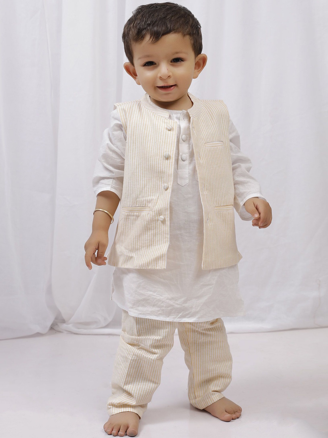 

TJORI Boys Round Neck Straight Pure Cotton Kurta With Pyjamas & Jacket, White