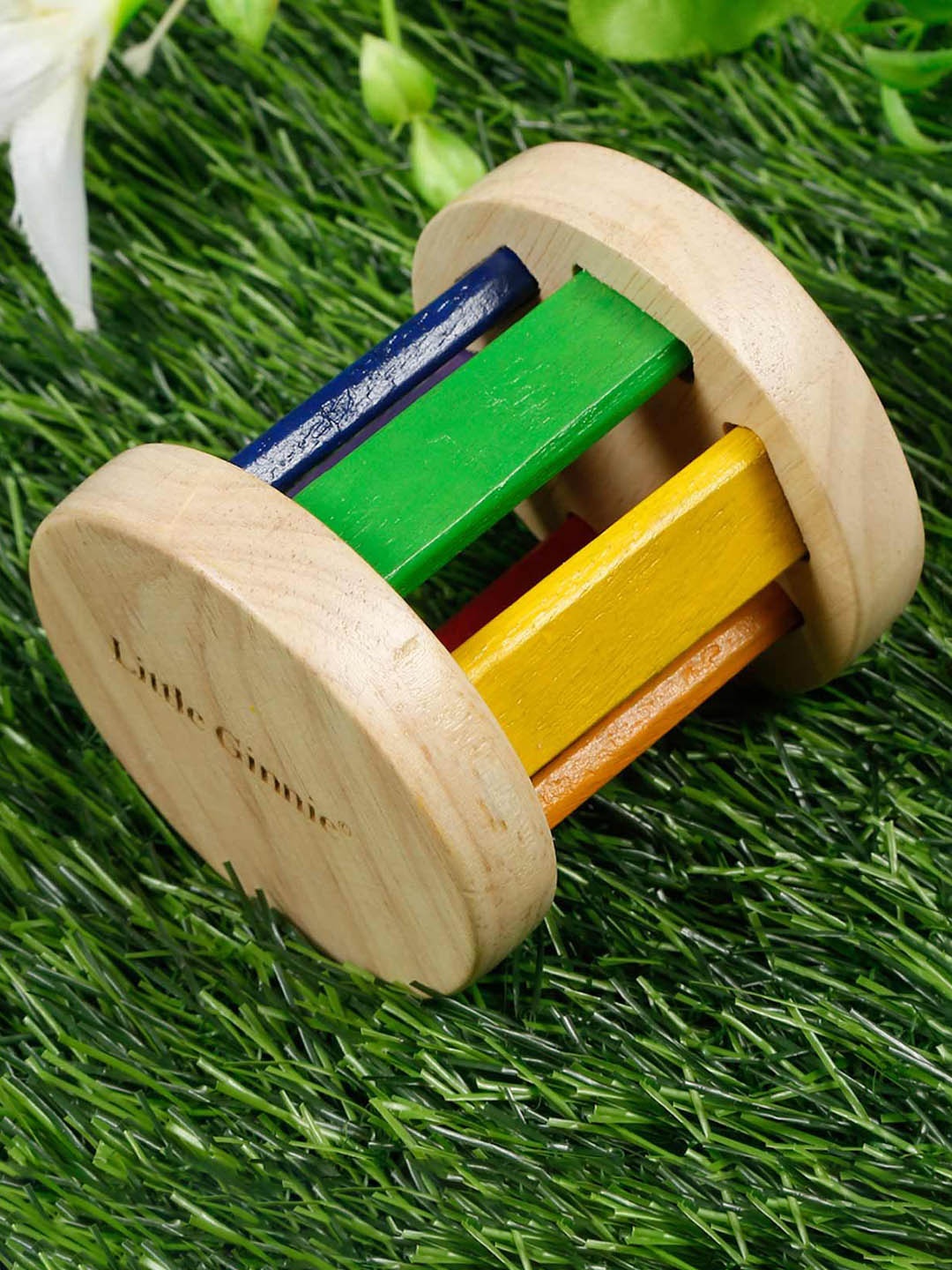 

LITTLE GINNIE Wooden Drum Rattle, Brown