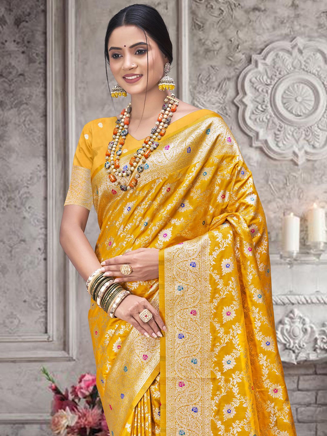 

Ishin Woven Design Zari Silk Blend Saree, Yellow