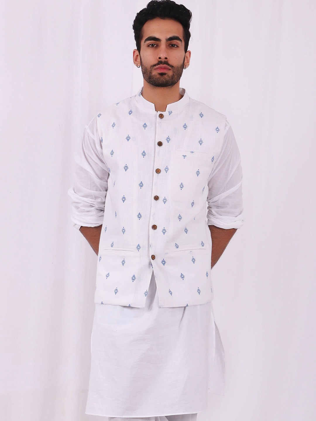 

TJORI Men Printed Pure Cotton Corduroy Nehru Jackets, White