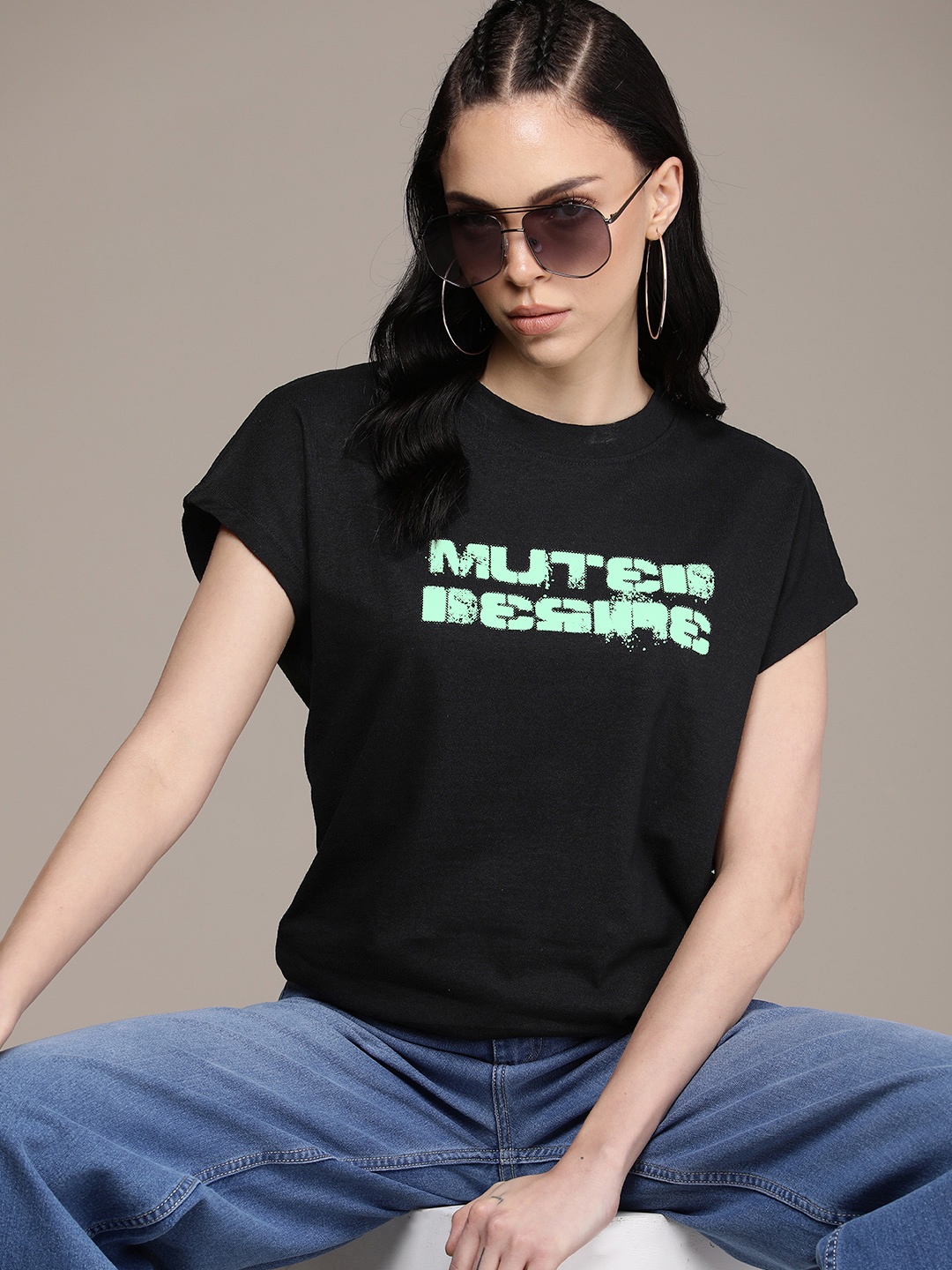 

The Roadster Life Co. Typography Printed Drop-Shoulder Sleeves Boxy T-shirt, Black