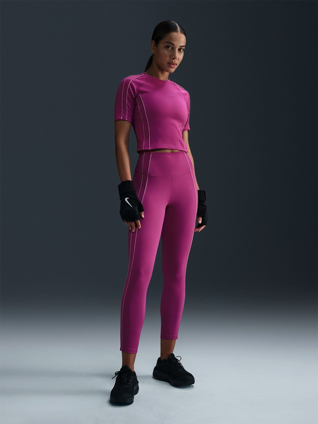 

Nike Women's Dri-FIT Short-Sleeve Sports Cropped Top, Pink