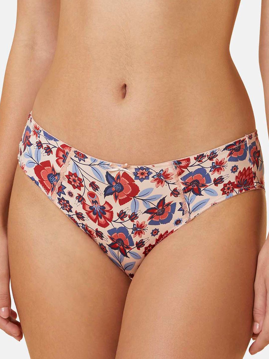 

Triumph Floral Printed Hipster Briefs 756I407 S9, Beige