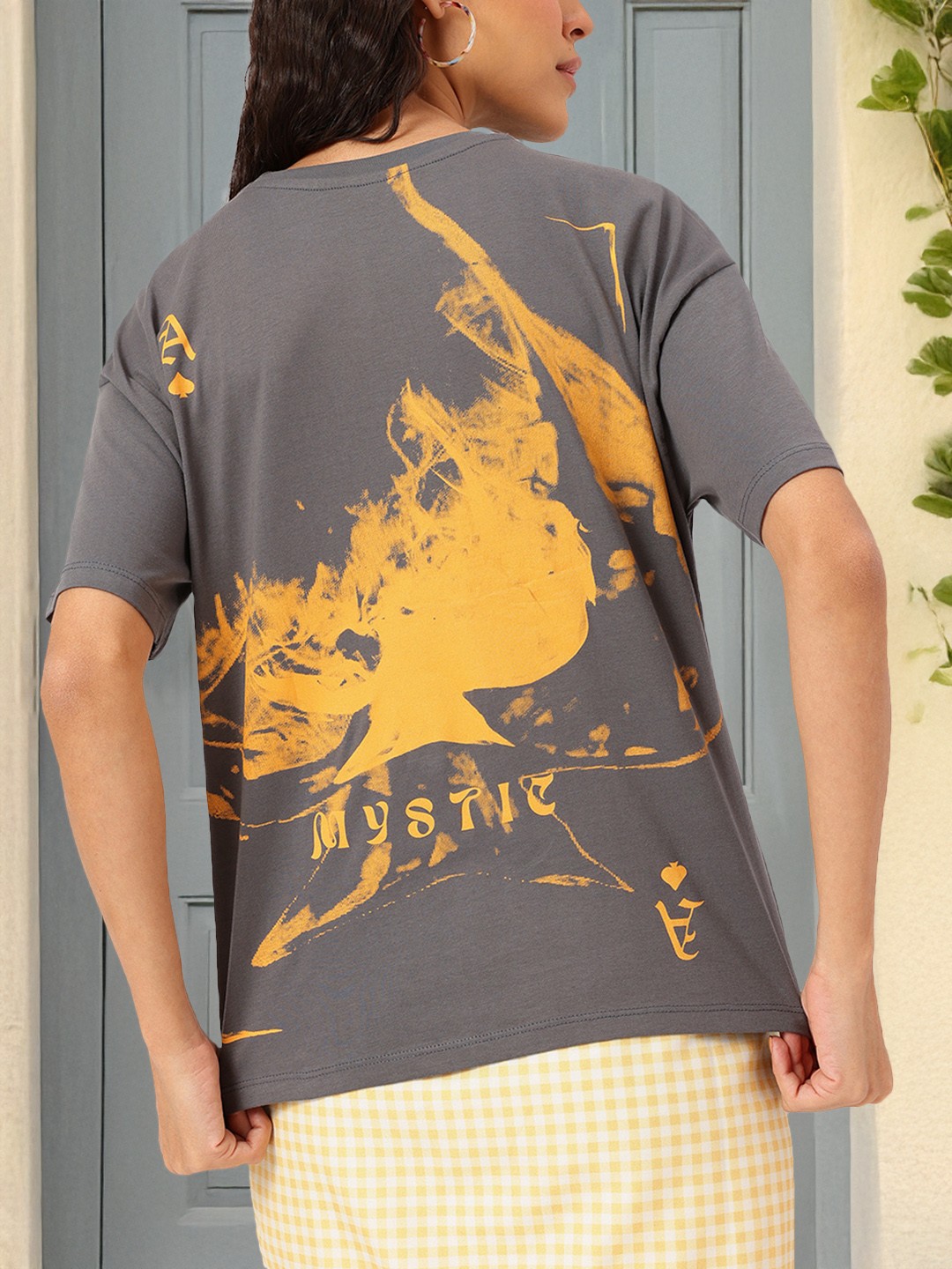 

DressBerry Utility Chic Abstract Printed Drop Sleeves Relaxed Tee, Grey