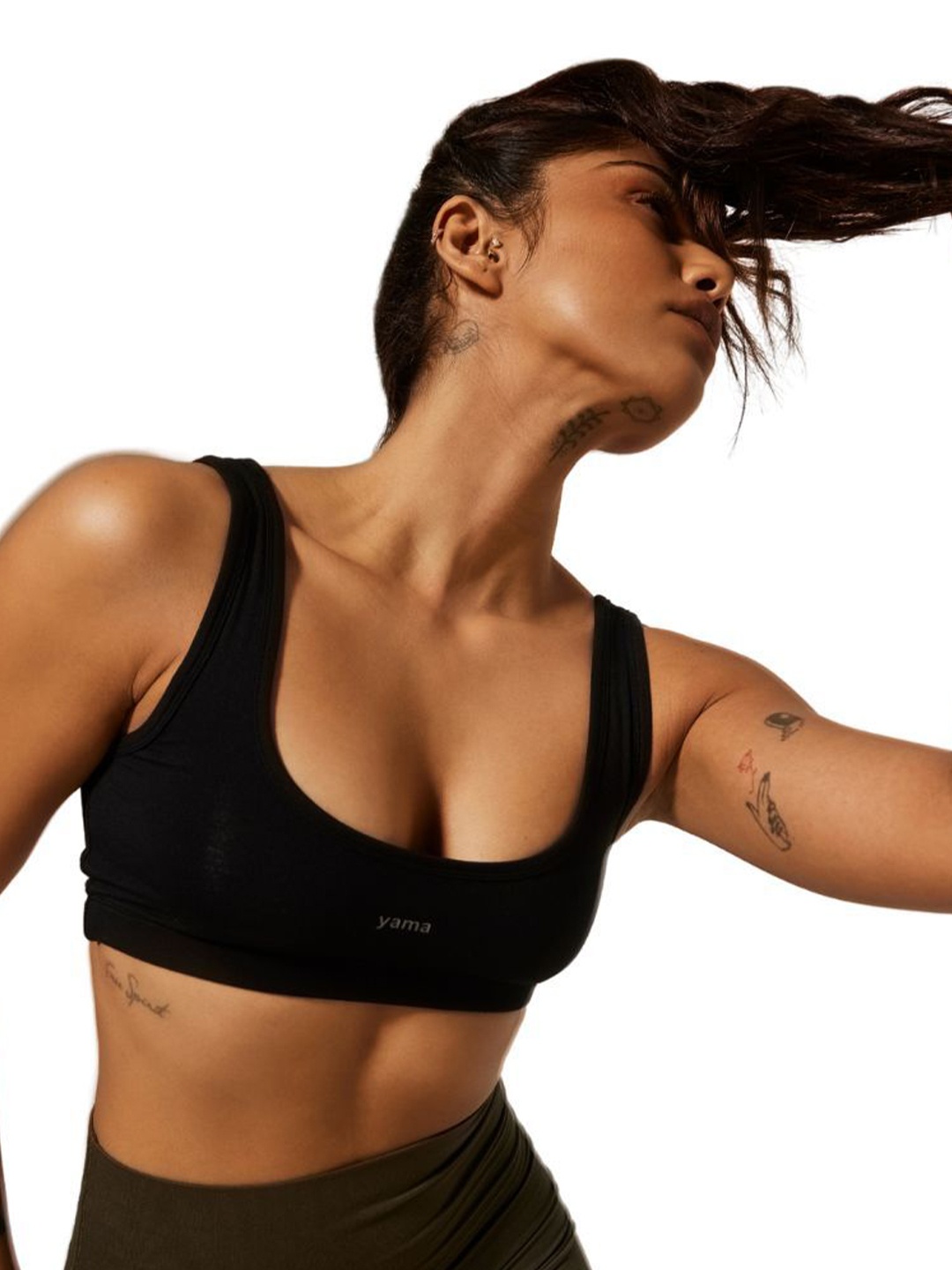 

YAMAYOGA Bra Full Coverage, Black
