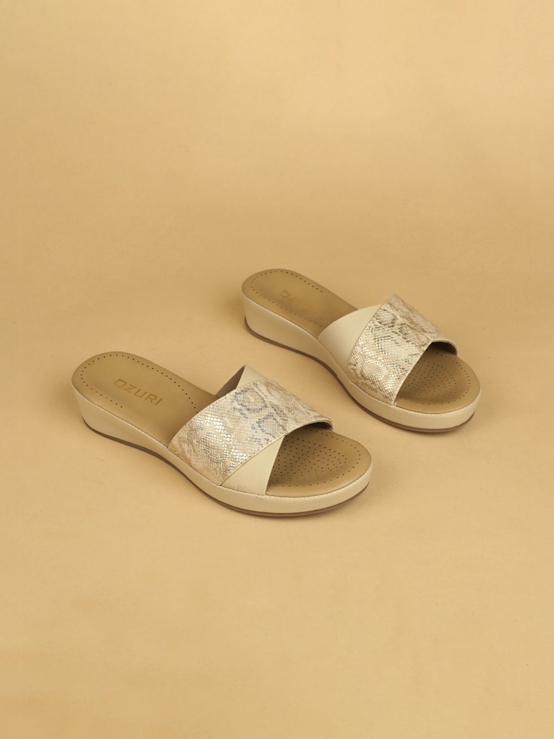 

Ozuri Printed Flatform Sandals, Beige