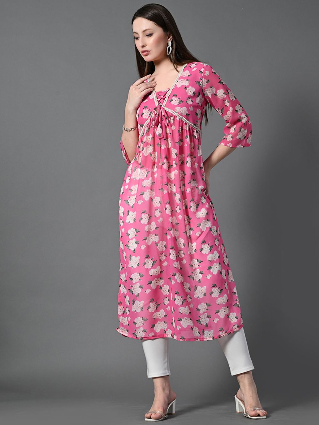 

Myshka Floral Printed V-Neck Georgette Straight Kurta, Pink