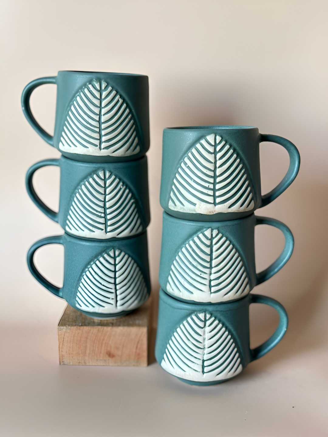 

NURTURE INDIA Green & White 6 Pieces Printed Ceramic Glossy Mugs 220 ml Each