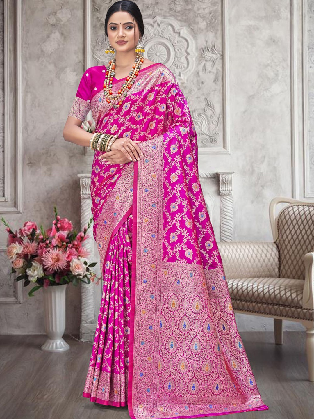 

Ishin Floral Zari Silk Blend Saree, Pink