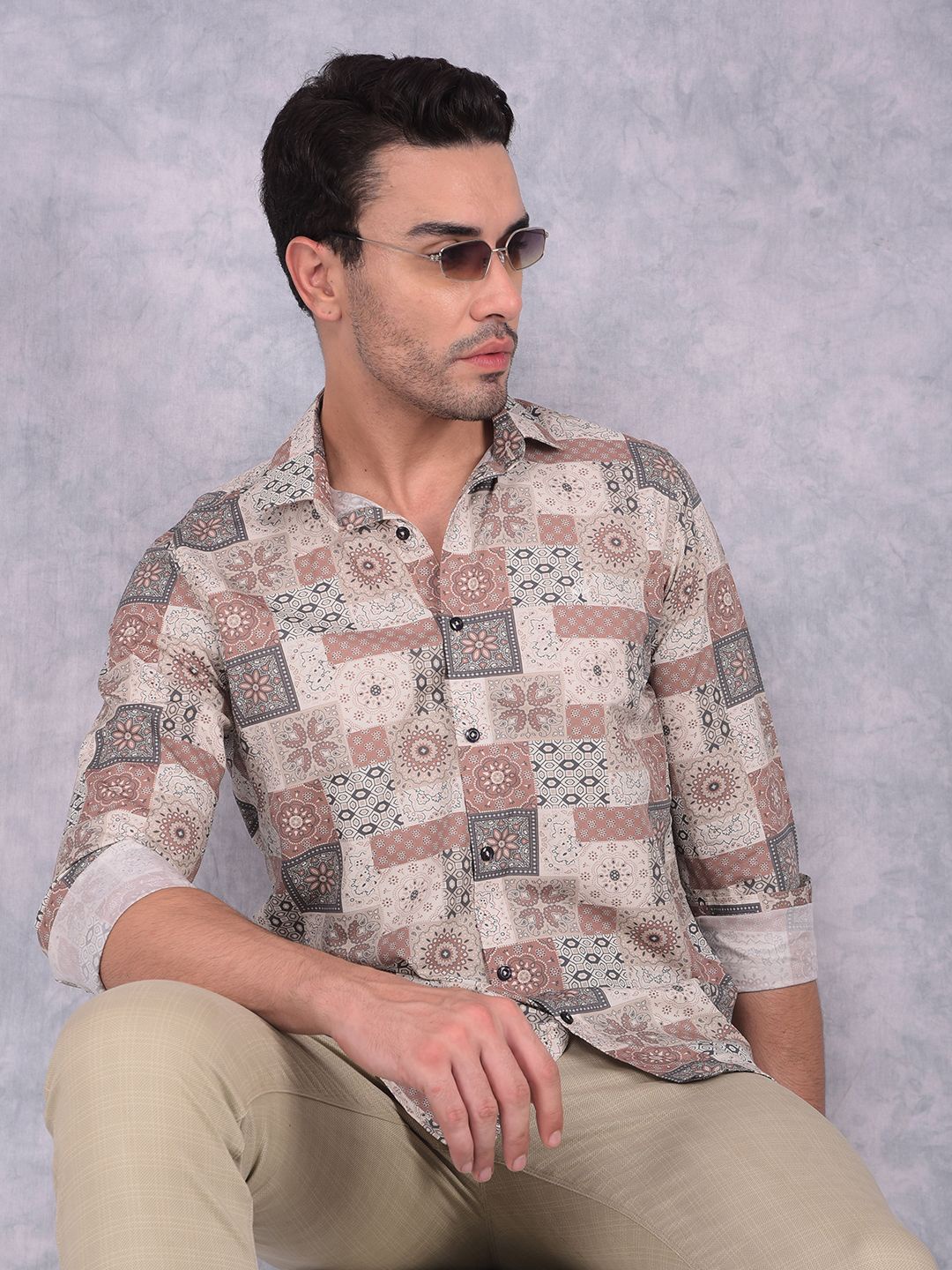 

Crimsoune Club Men Smart Spread Collar Checked Cotton Slim Fit Casual Shirt, Beige