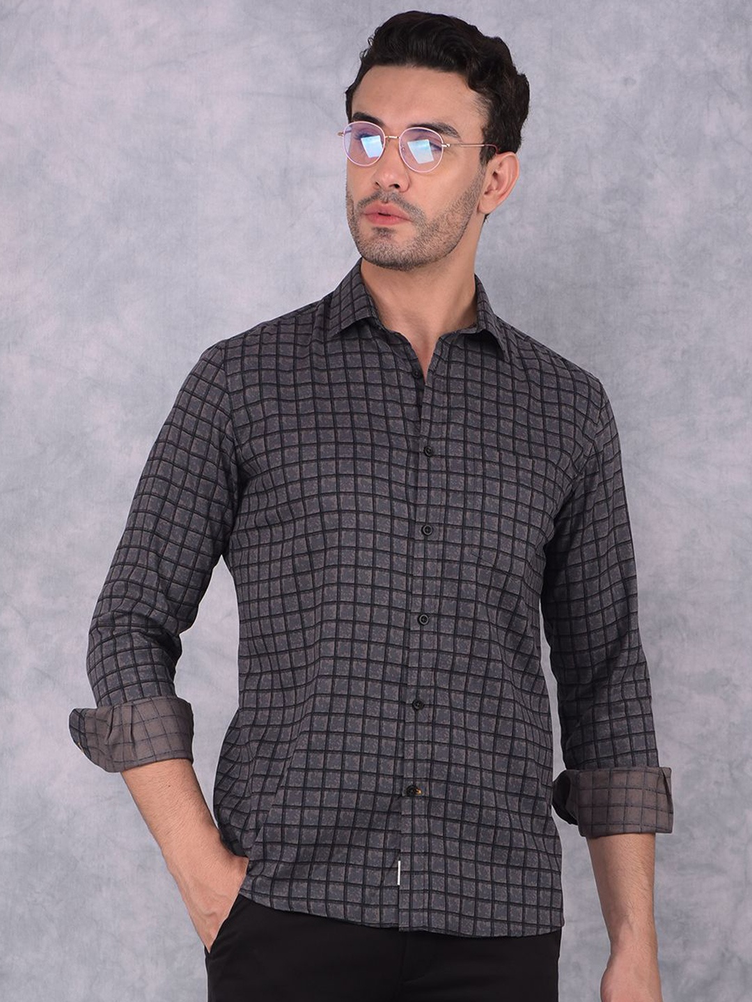 

Crimsoune Club Men Smart Spread Collar Checked Cotton Slim Fit Casual Shirt, Charcoal