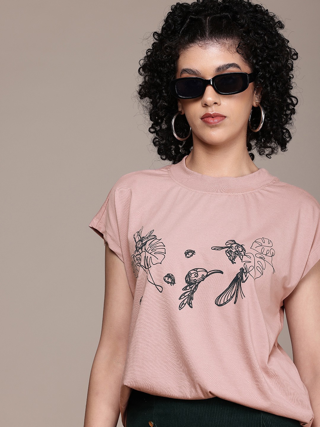 

The Roadster Life Co. Graphic Printed Extended Sleeves Boxy T-shirt, Rose