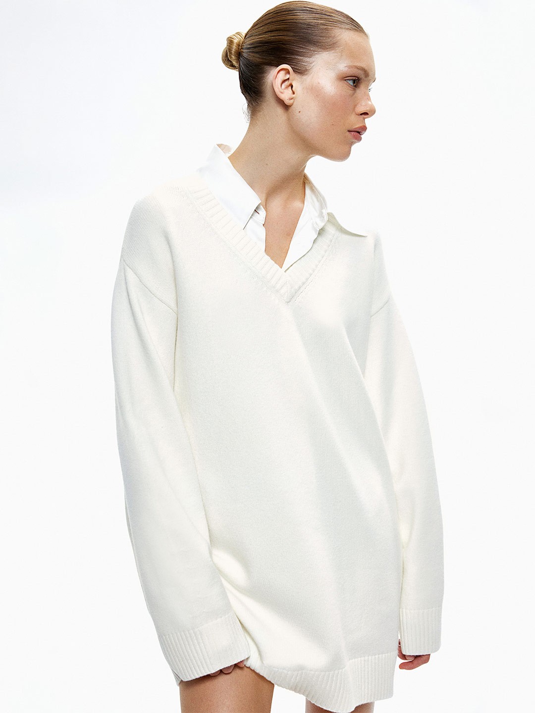 

H&M Knitted V-Neck Dresses, White