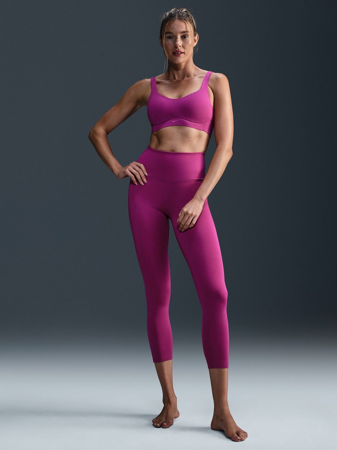 

Nike Women Alate High-Support Women's Padded Convertible Sports Bra, Pink