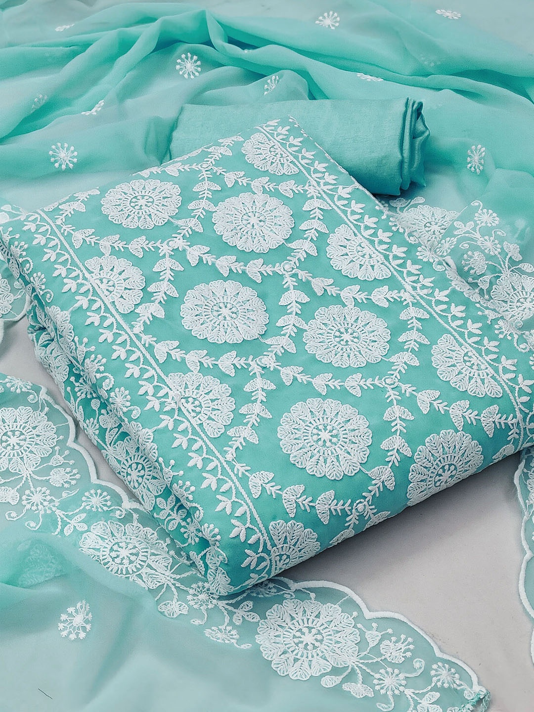 

Maroosh Floral Embroidered Thread Work Unstitched Dress Material, Sea green