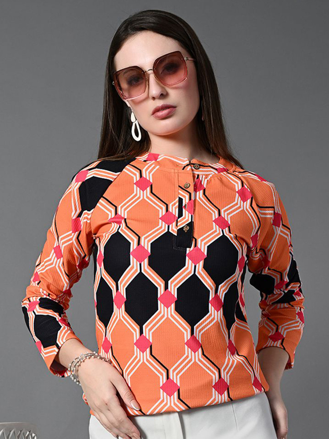

The Roadster Lifestyle Co Printed Raglan Sleeve Top, Black