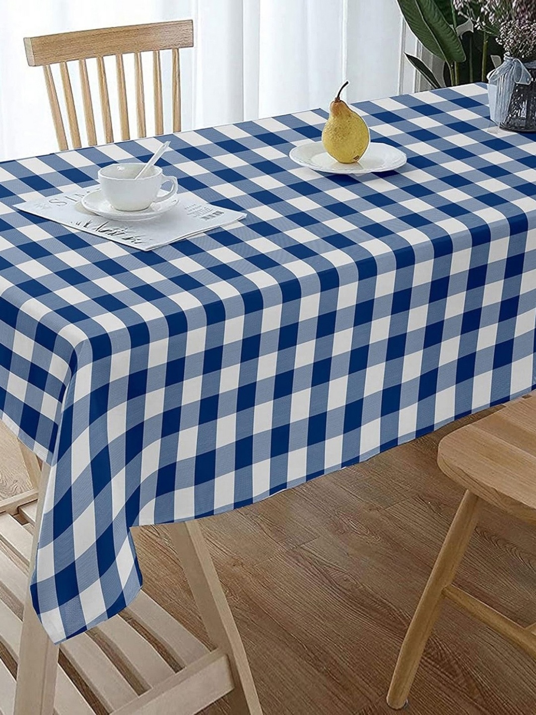 

Lushomes Blue Cotton 4-Seater Table Cover