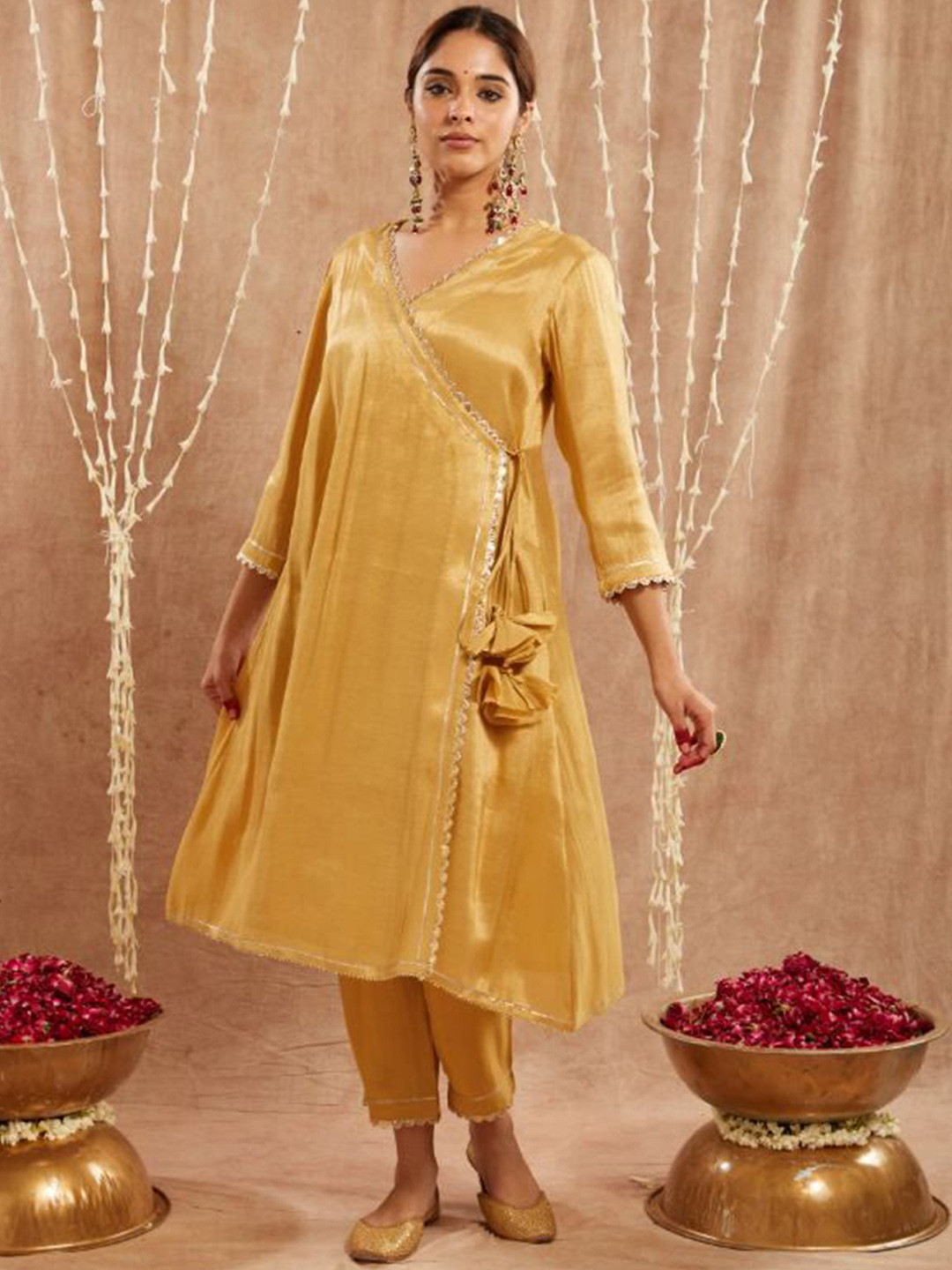 

NERO V Neck Gotta Patti A Line Kurta, Gold