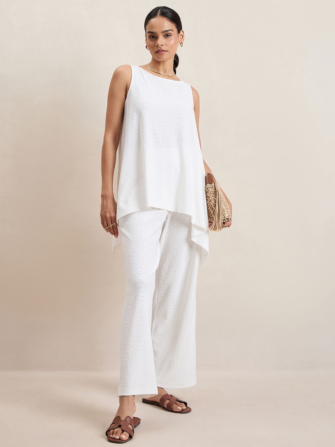 

FEMMELLA Women Knitted Schiffli Sleeveless Top, White