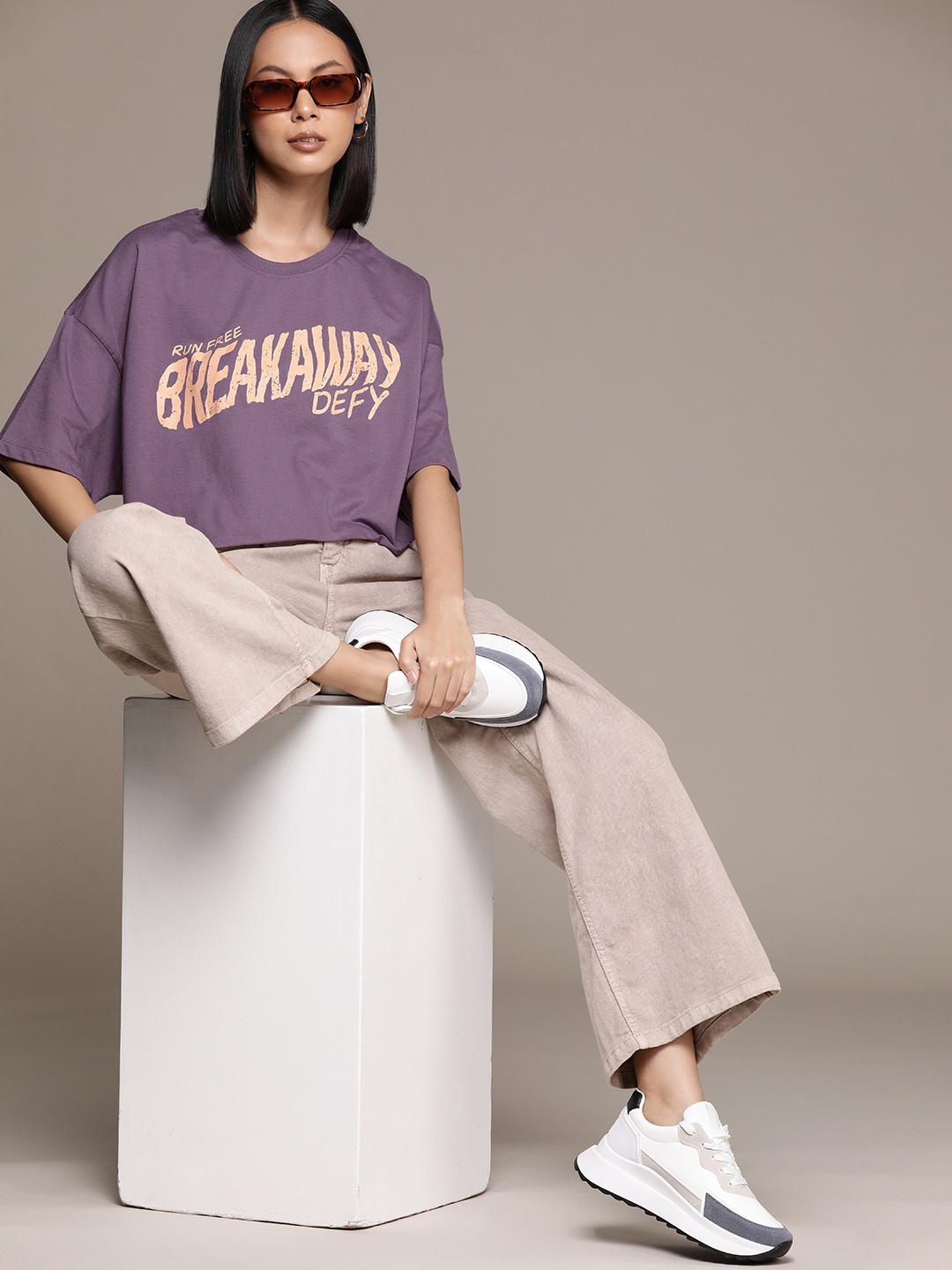 

The Roadster Lifestyle Co. Typography Printed Oversized Crop T-shirt, Purple