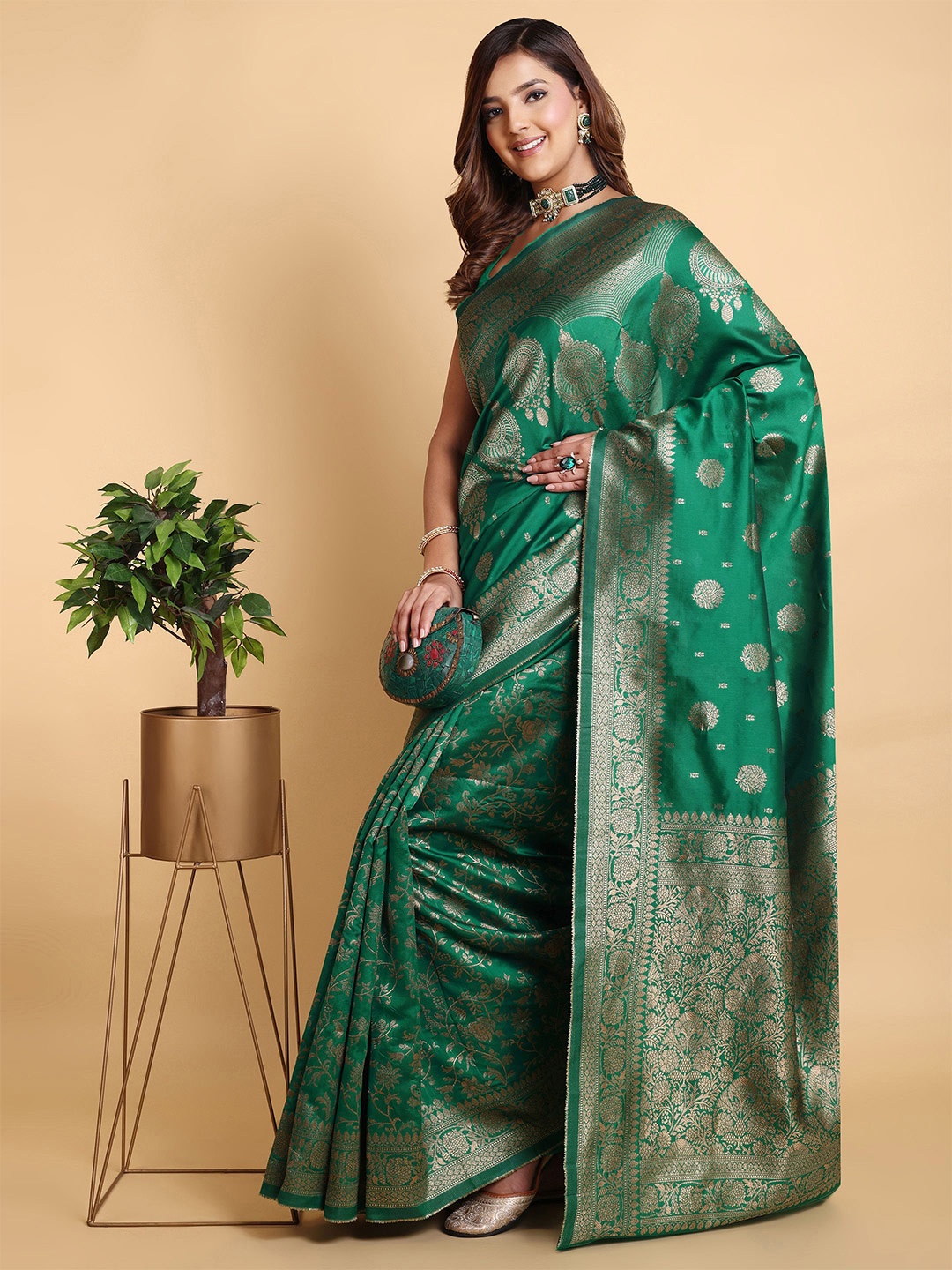 

Sarisp Woven Design Zari Pure Silk Banarasi Saree, Green