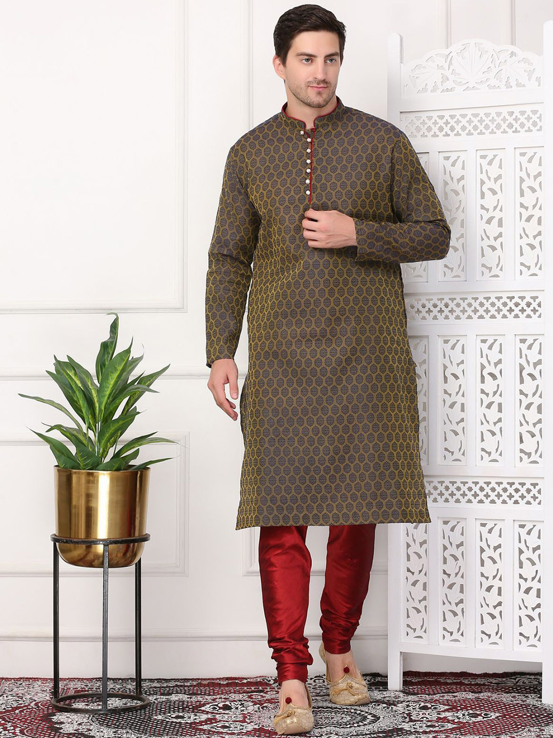 

Sydney Heights Ethnic Motifs Woven Design Jacquard Weave Straight Kurta with Churidar, Navy blue