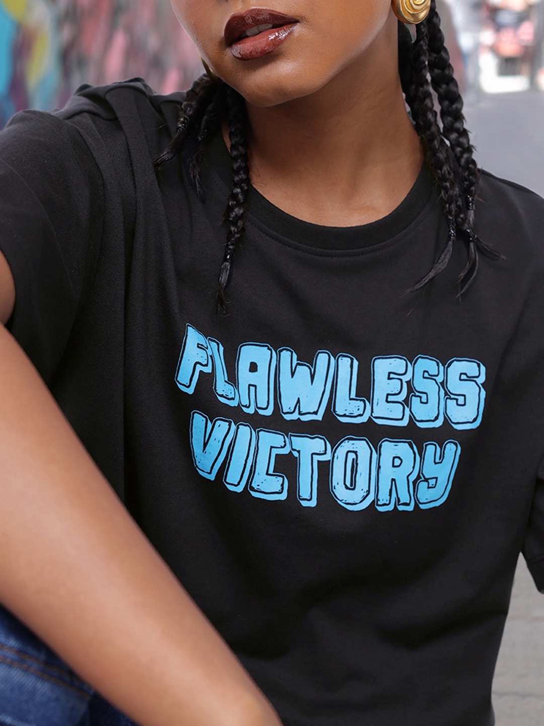 

DressBerry Flawless Success Printed Round Neck T-shirt, Black