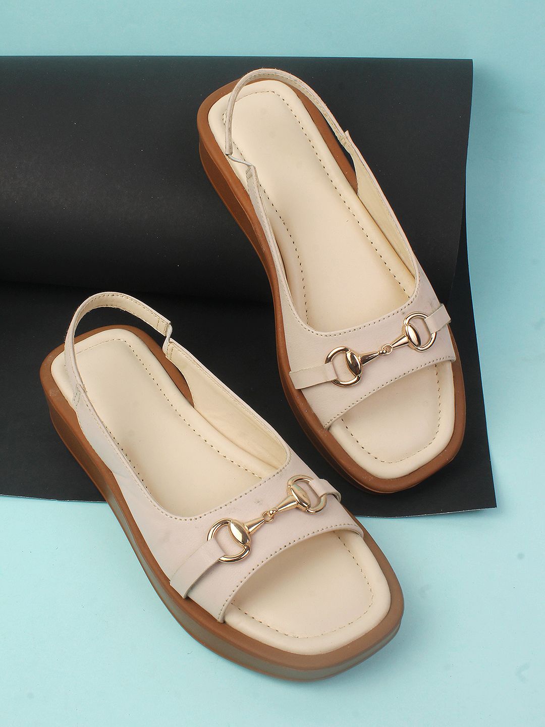 

Mast & Harbour Women Casual Open Toe Flats, Off white