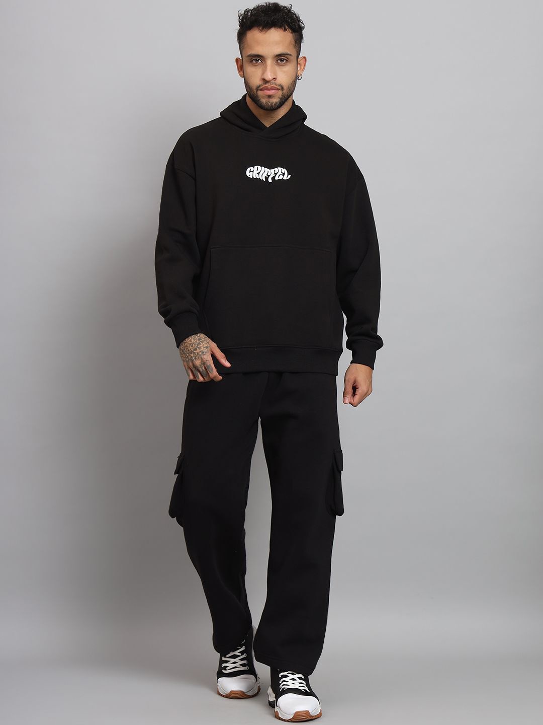 

GRIFFEL Men Printed Oversized Tracksuits, Black