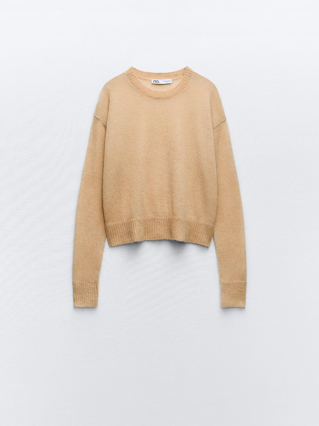 

ZARA Women Sweaters, Na